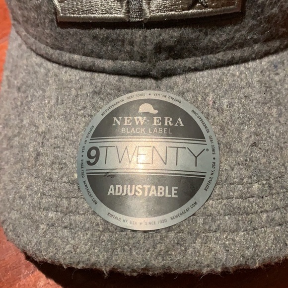 Hat - Picture 3 of 6